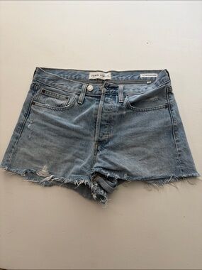 Denim Forum Light Wash Distressed Frayed Hem Jean Shorts